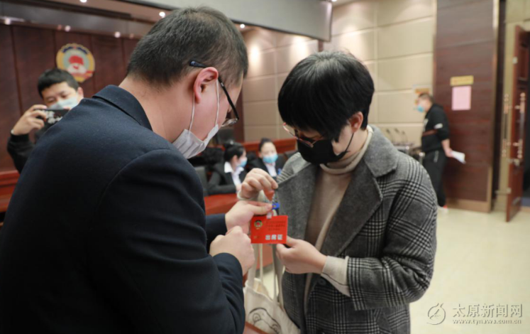 履職為民建言發展 政協委員今日報到